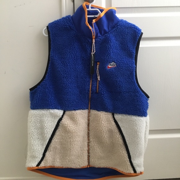 Nike Other - BRAND NEW Mens Nike Sherpa Vest